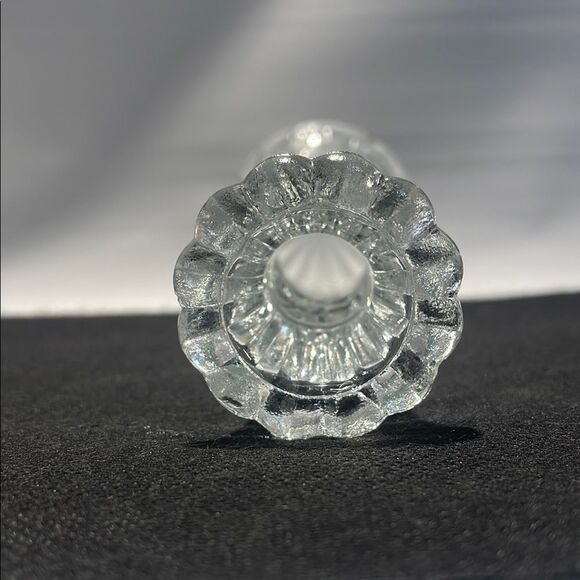 Vintage Crystal Accents Vase with Intricate Cut Glass Design - Picture 6 of 6